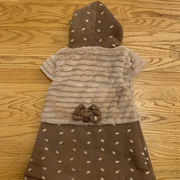 Girls Fleece Dress/Jacket. - Picture 2 of 3